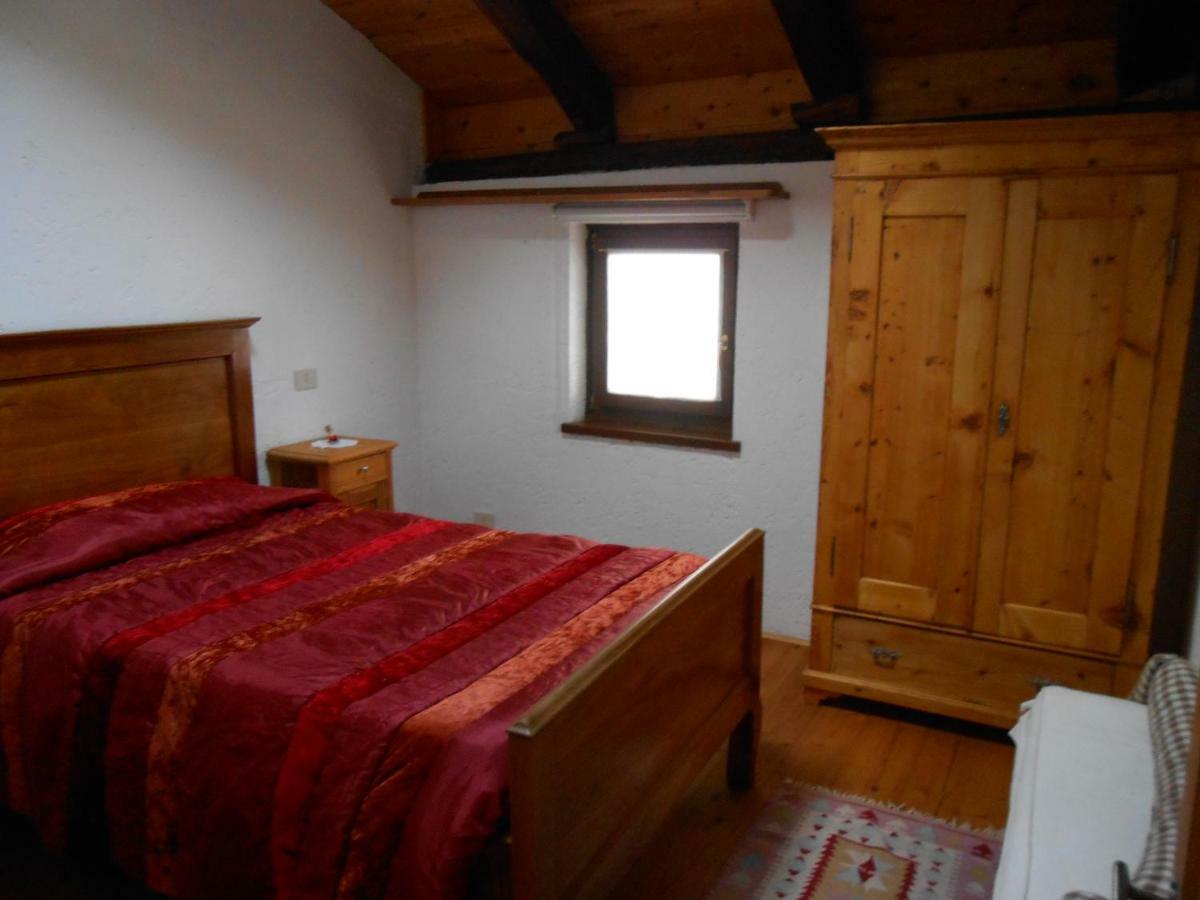Casa Vacanze Fontana 科日多 外观 照片